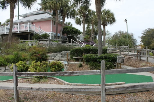 Island Falls Mini Golf